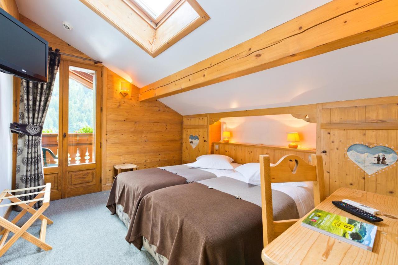 Logis La Croix-Saint-Maurice Ξενοδοχείο Le Grand-Bornand Εξωτερικό φωτογραφία