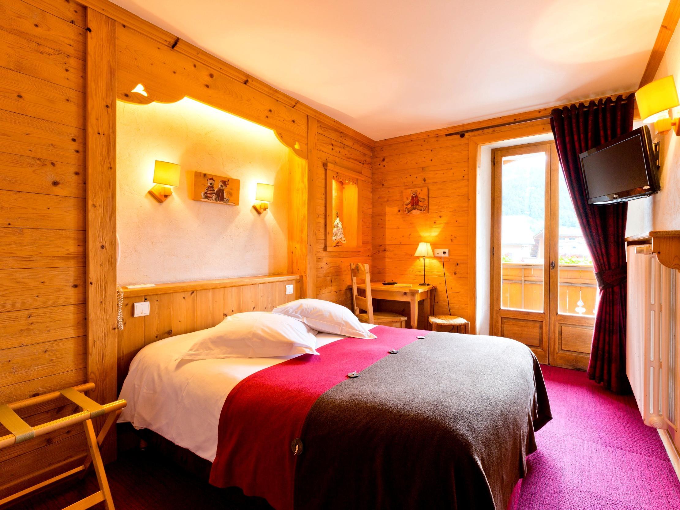 Logis La Croix-Saint-Maurice Ξενοδοχείο Le Grand-Bornand Εξωτερικό φωτογραφία