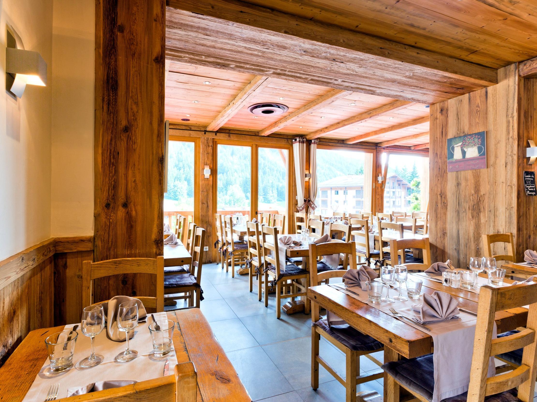 Logis La Croix-Saint-Maurice Ξενοδοχείο Le Grand-Bornand Εξωτερικό φωτογραφία