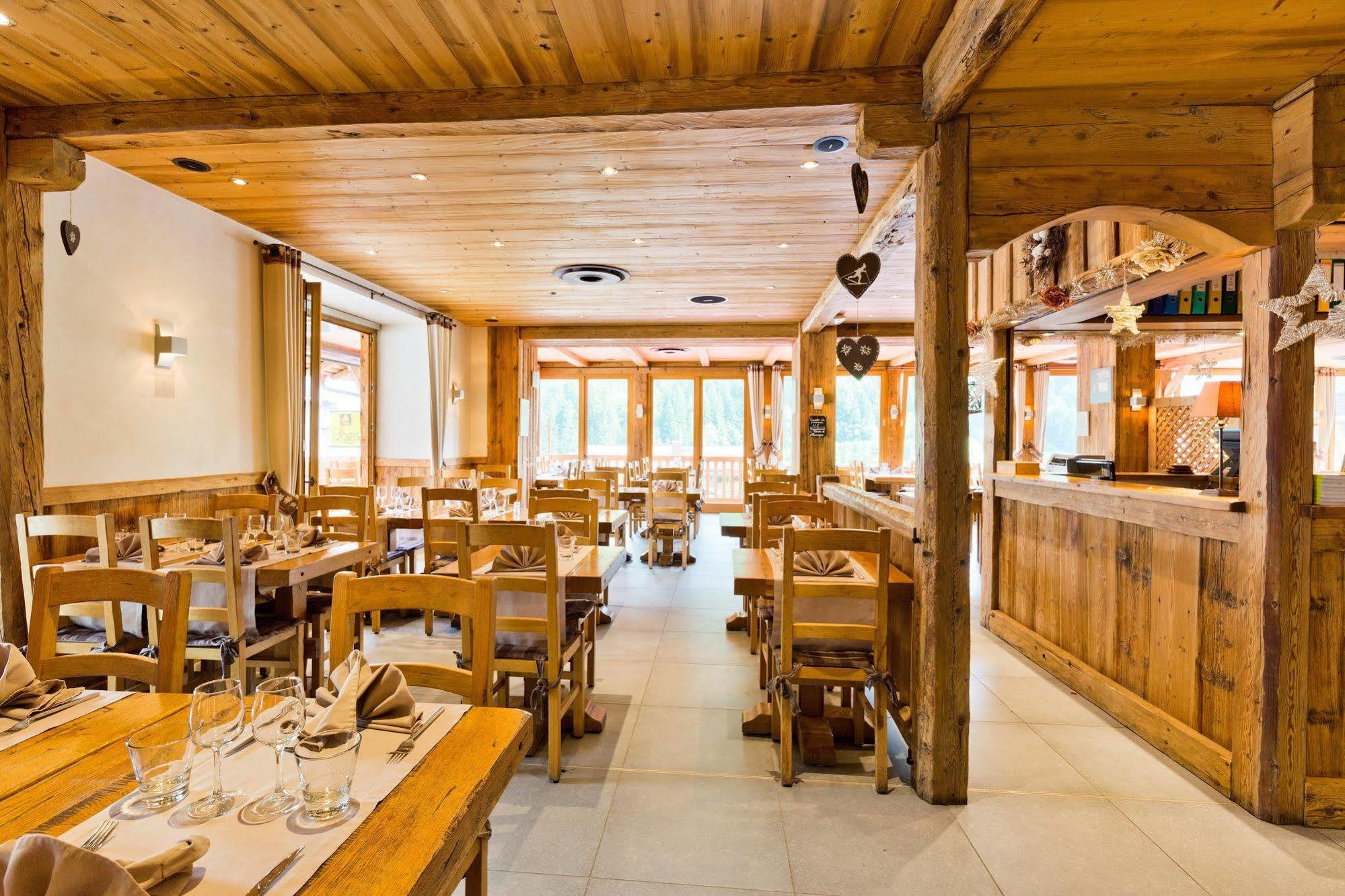 Logis La Croix-Saint-Maurice Ξενοδοχείο Le Grand-Bornand Εξωτερικό φωτογραφία